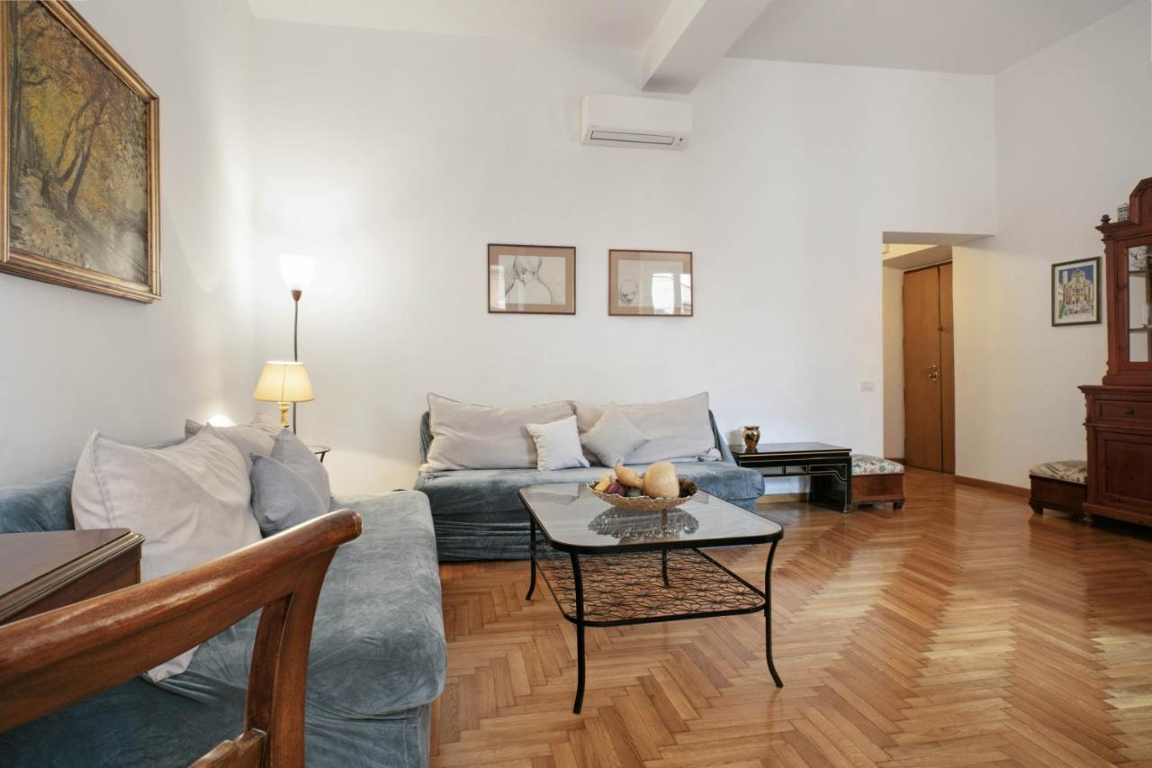Trevi Fountain Apartment روما المظهر الخارجي الصورة